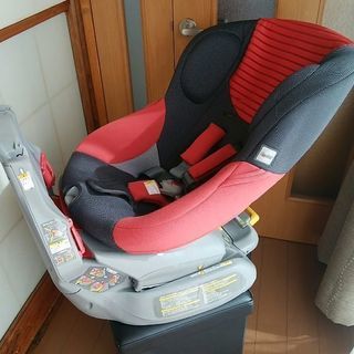 チャイルドシート コンビ ゼウスターン アーバンレッド