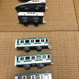 トミカプラレール 電車
