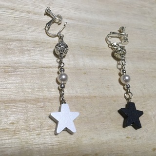 ハンドメイドイヤリング5点セットの画像