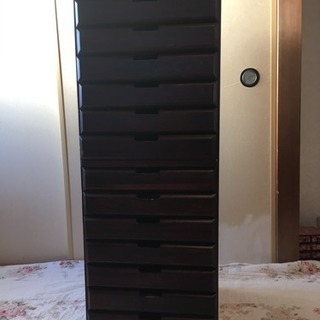 書類棚