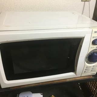 シャープのシンプルな電子レンジ