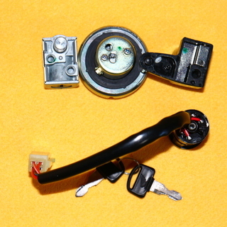 ご成約済み」新品 カブ 純正 新品 キーSET プレスカブ/スーパー ご成約済み」新品 カブ 純正 新品 キーSET プレスカブ/スーパー