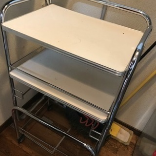 移動式の棚