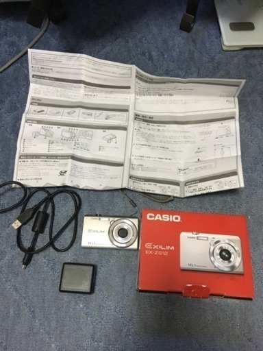 【値下げしました】２ＧＢSDおまけ付きCASIO EXILIM EX-ZS12SR 中古