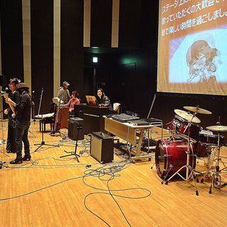 ボーカルさん募集です。