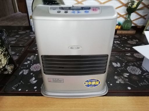 石油ファンヒーター(ダイニチ)