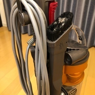 ダイソン 掃除機 DC24の画像