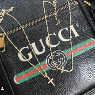 ✟新品！クロス・クリスタルネックレス✟未使用！の画像