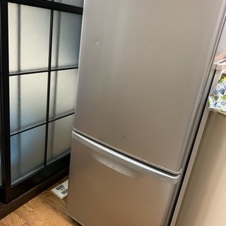 冷蔵庫譲りますの画像