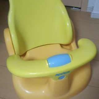 【値下げしました】アップリカのバスチェア