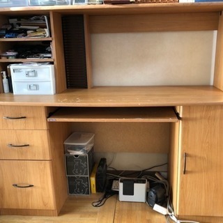 しっかりした大きいPCデスク もらって下さい！