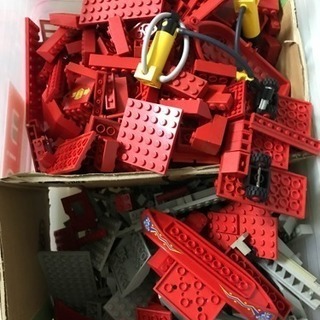 【交渉中】レゴ4箱分、譲ります