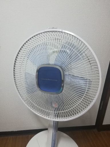 HITACHI製の扇風機