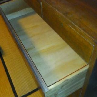 0円　タンス