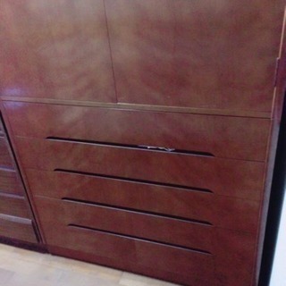 高級。桐収納家具。レトロ。アンティーク。タンスの画像