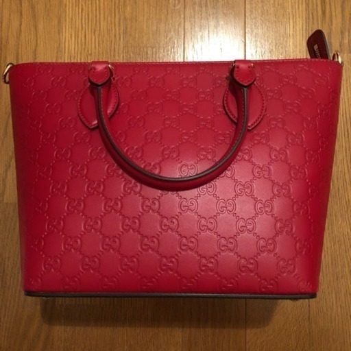【再募集】★決まりました★大幅値下げ中17万円→13万円★【希少】★定価20万★高松三越購入 [品番2100人気のレッド] GUCCI トートバッグ シマ