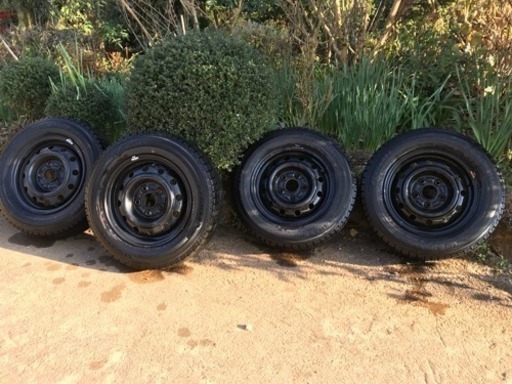 スタッドレスタイヤ 4本セット １４インチ