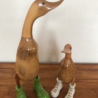 アヒルの置物の画像