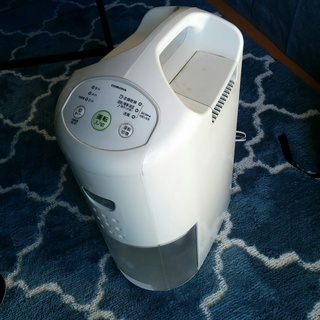 コロナ 除湿機 ホワイト