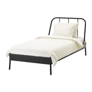 新横浜IKEA購入パイプベッド 去年7月購入