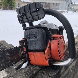 チェンソー　ハスクバーナ　Husqvarna SACHS-DOL...