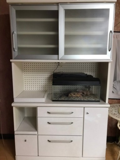 カップボード 食器棚