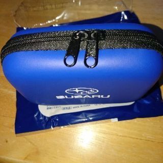 セミハードケース