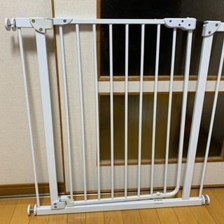 ベビーゲート
