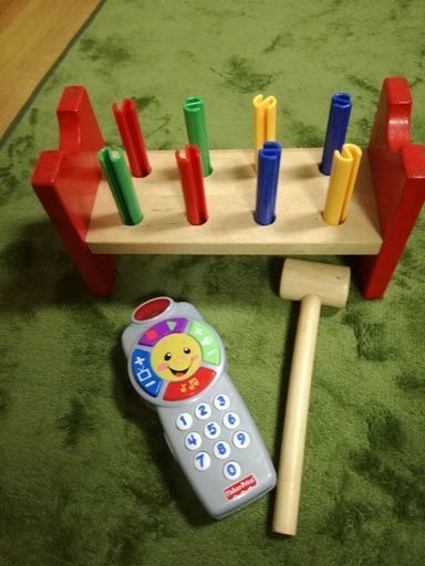IKEAのハンマートイ\u0026音の出るリモコン