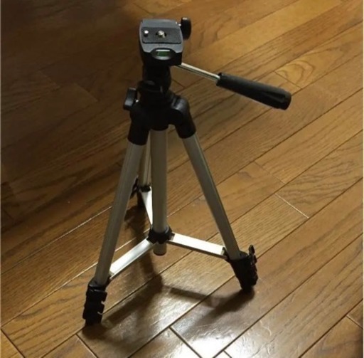 三脚