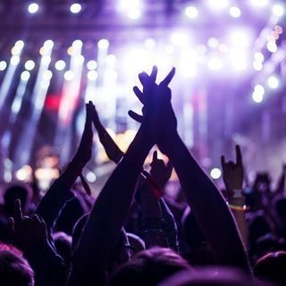 【お気軽に！】主に音楽ライブの映像撮影の仲間募集です。（ゆる募）