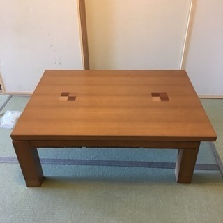 長方形のこたつ