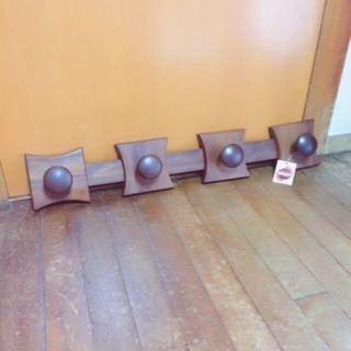高級木製。壁掛けフック。インテリア。オシャレに。