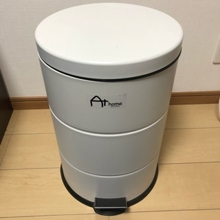蓋付きゴミ箱