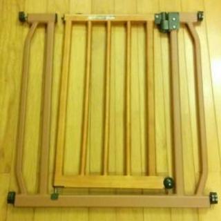 ベビー木製ゲート　幼児用ゲート