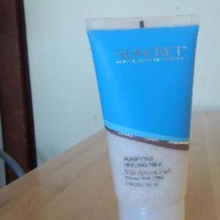 SEACRET ピーリングミルク
