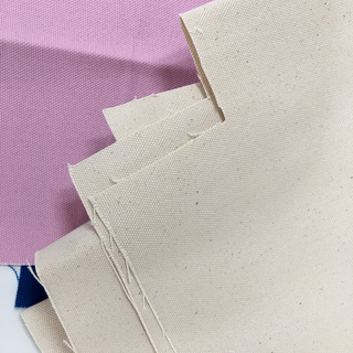 某有名メーカー帆布生地（色厚いろいろ）の画像