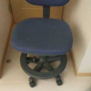 学習机＋椅子の画像
