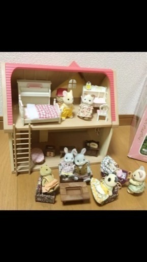お話し中になりました シルバニアファミリー きいちご林のかわいいお家セット