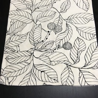 IKEA クッションカバー 55×55 モノトーンボタニカル柄