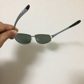 メガネ