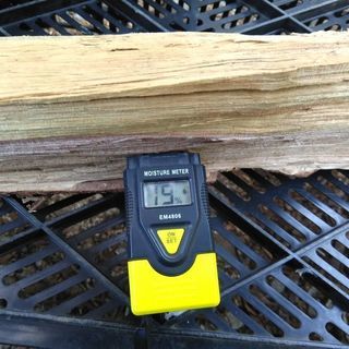 広葉樹ケヤキの薪！約1年5ヶ月以上乾燥。含水率19%前後。0.1立米価格。茨城県潮来市。1㎏約４５円。の画像