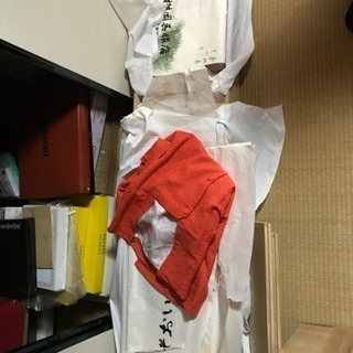 着物 訪問着など、いろいろあります。