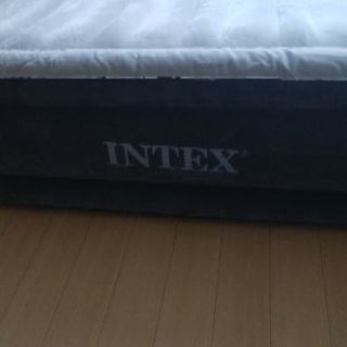 インテックスのエアーベッドの画像
