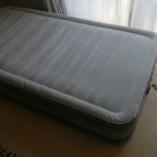 インテックスのエアーベッドの画像