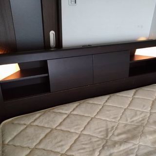 ワイドダブルベッドの画像