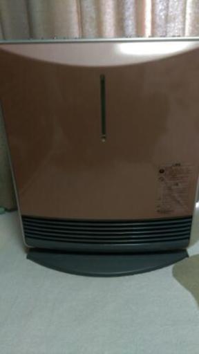 リンナイガスファンヒーター(LPガス用いわゆるプロパン用)プラズマクラスター付木造11帖コンクリート15帖