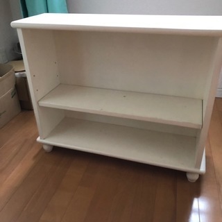 白色木製収納ケース
