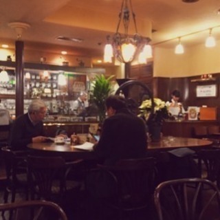 天神のカフェに行きませんかー？？