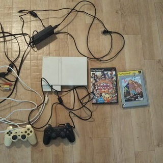 Play Station 2 ＋ソフト2本を1500円でお譲りします。の画像